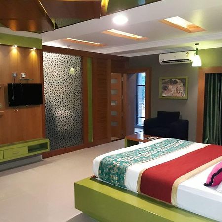 Holiday Hill Hotel & Suites Салтэн-Батери Экстерьер фото